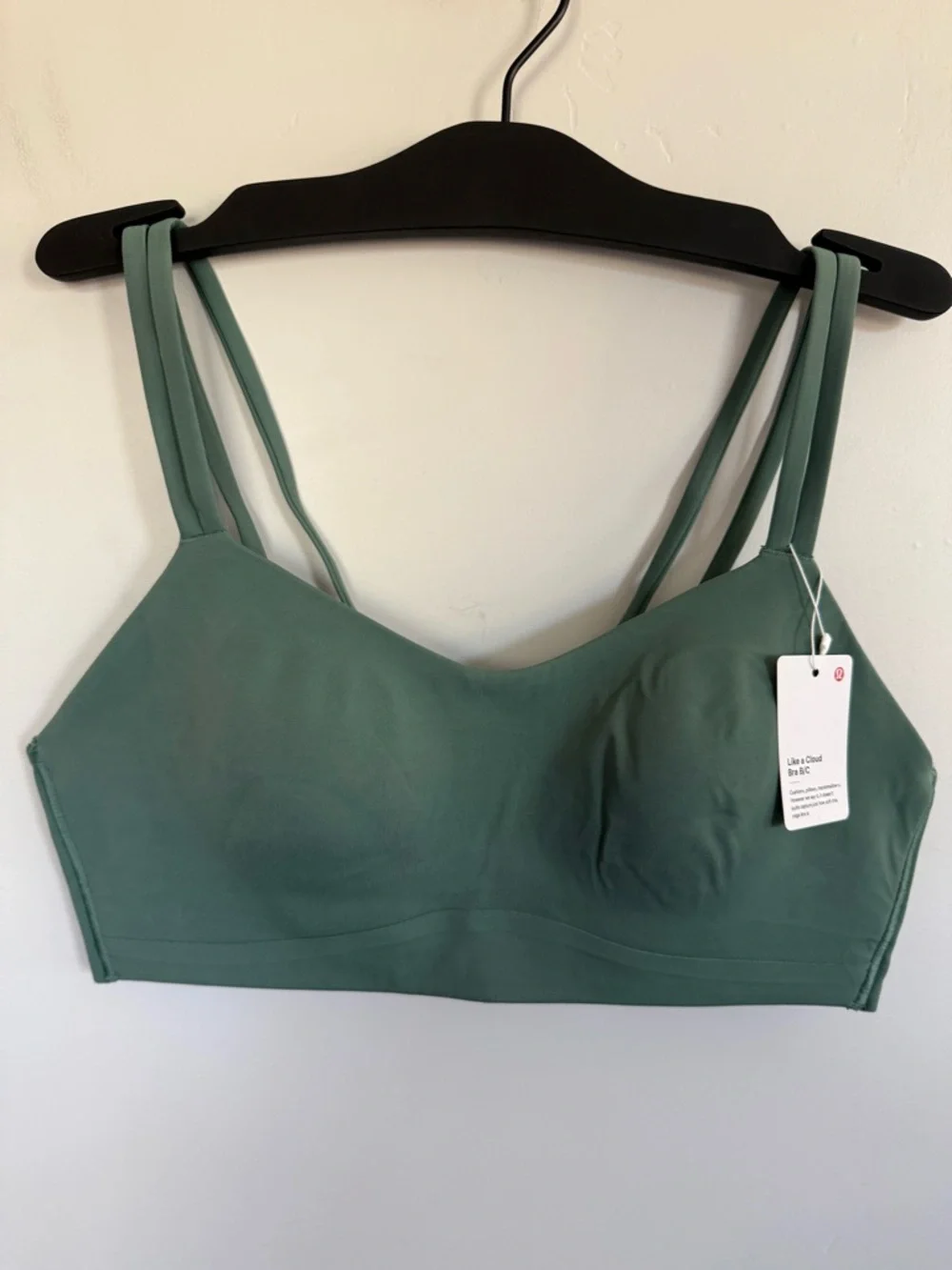 NWT Lululemon Like a Cloud Bra *Light Support, B/C Cup Size 10